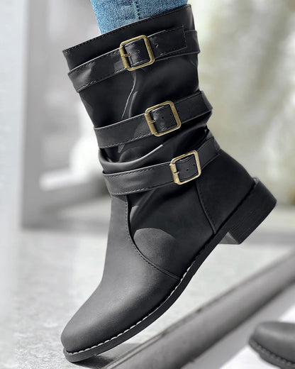 Stylische und stützende orthopädische Stiefel