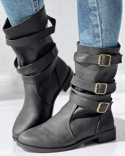 Stylische und stützende orthopädische Stiefel