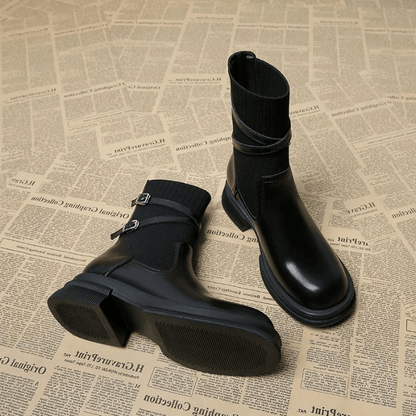 Bequeme und modische orthopädische Stiefelette