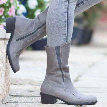 Bequeme und modische orthopädische Stiefel