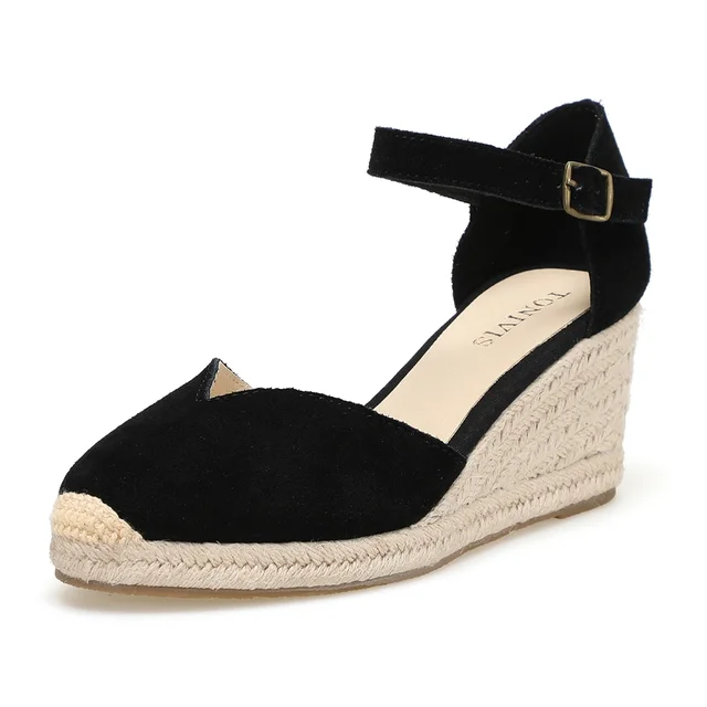 Wedge-Sandalen mit Knöchelriemen